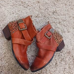 Vince Camuto Boho Distressed Boots!